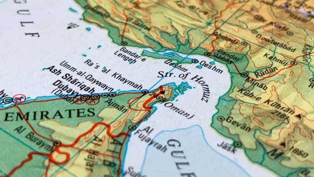 荷姆茲海峽重開磋商倫敦登場！英法主導30國齊聚舉行軍事會議。(圖：Shutterstock)