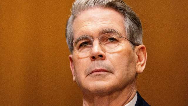 貝森特鬆口：不排除未來出任Fed主席 (圖：shutterstock)