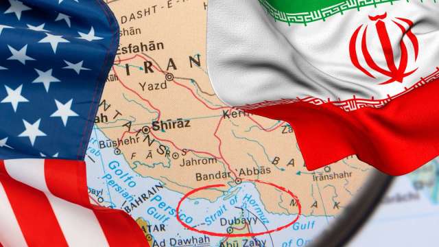 伊朗伊斯蘭革命衛隊：已實現對荷姆茲海峽的絕對控制 過往船隻要繳通行費(圖:shutterstock)