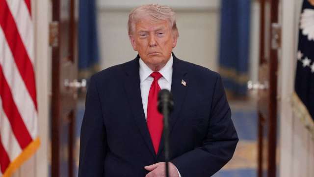 川普會晤能源業者 商討延長伊朗封鎖穩定油市(圖：REUTERS/TPG)