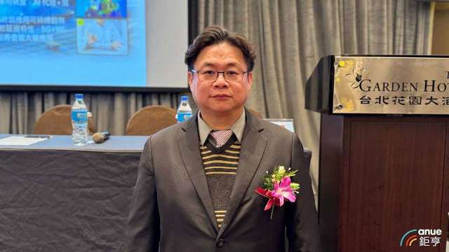 耕興董事長特助周煒哲。(鉅亨網記者魏志豪攝)