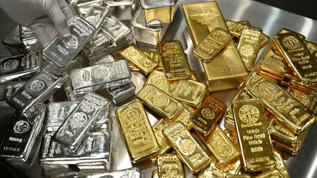 黃金跌10%、白銀劇烈震盪只是洗盤？市場預告更大行情還在後面(圖：REUTERS/TPG)