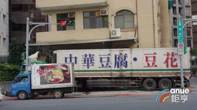 中華食品首季獲利遭高蛋價重創，EPS下滑到0.89元。(鉅亨網記者張欽發攝)
