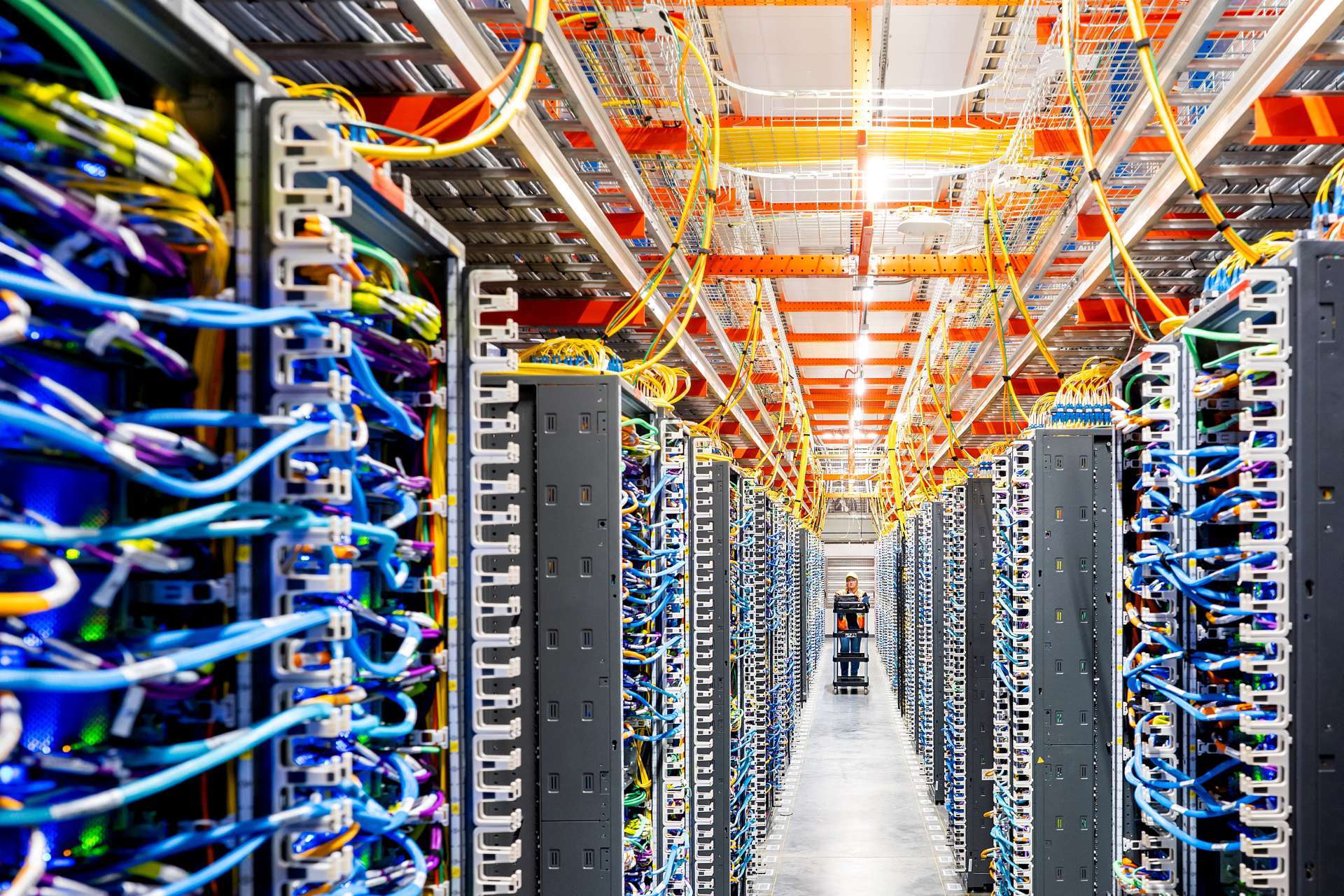 Amazon Web Services(AWS)的AI資料中心。Reuters/TPG