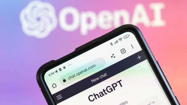 AI正在批量造富！OpenAI員工瘋狂套現66億美元、黃仁勳揭下一波紅利。(圖:shutterstock)