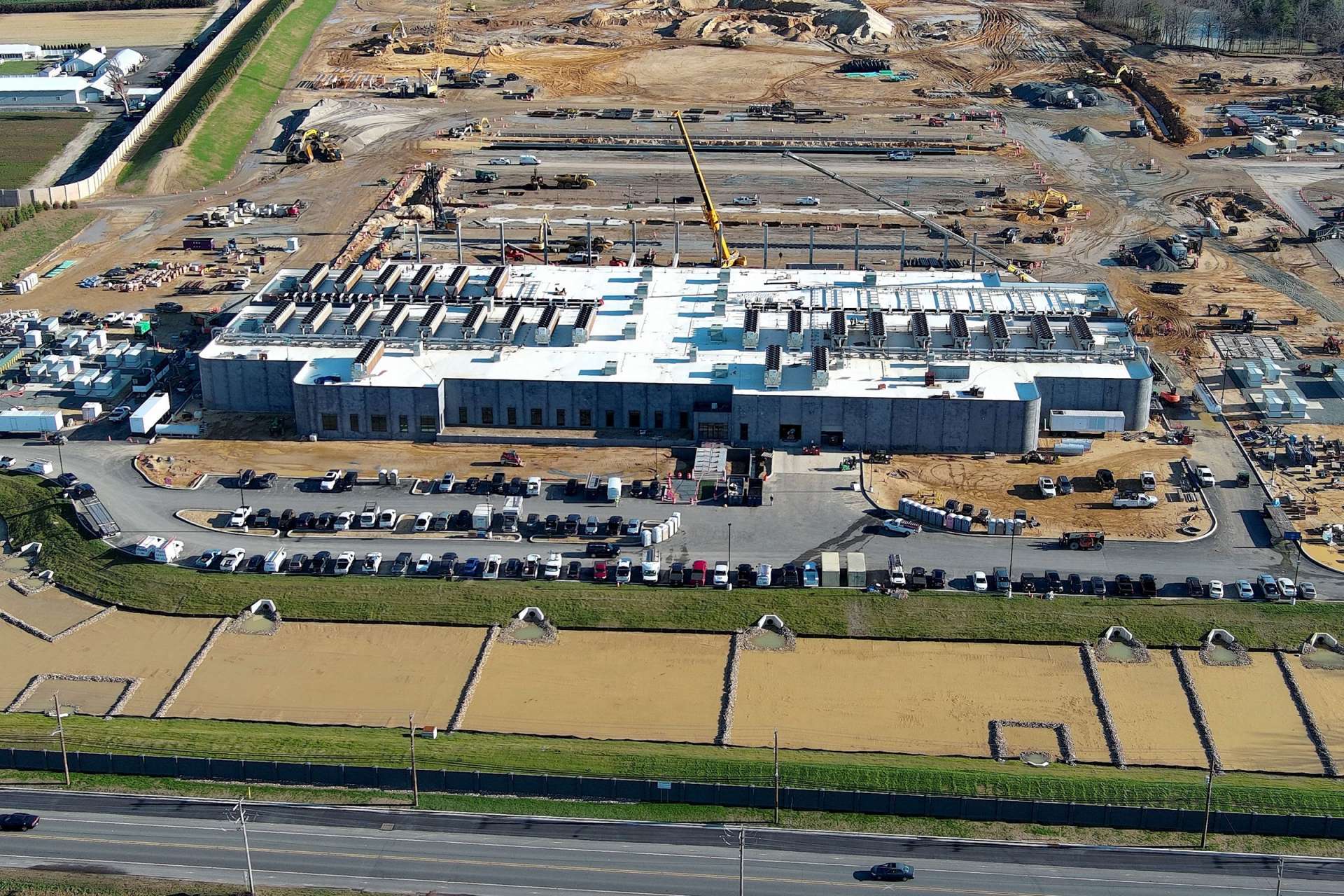 位於美國紐澤西州 Vineland、South Lincoln Avenue 與 Sheridan Avenue 交叉口、正在興建中的 Nebius 資料中心。Reuters/TPG