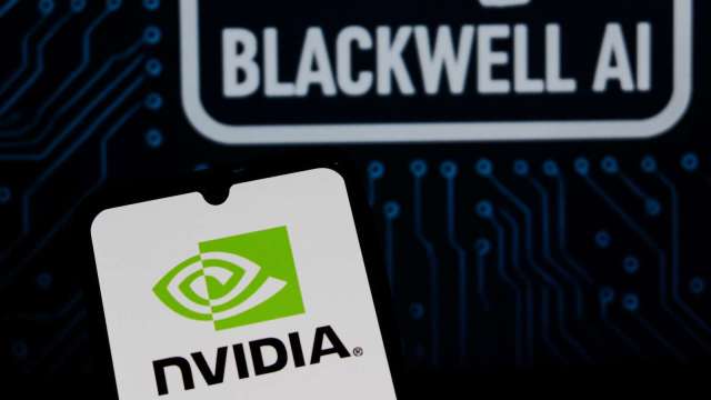 大摩:輝達Blackwell比谷歌TPU、亞馬遜Trn3貴兩倍 但長期總體擁有成本優勢明顯(圖:shutterstock)