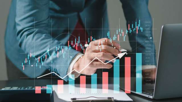 研調：2026Q1全球OLED螢幕出貨年增78% 華碩市占24%蟬聯榜首。(圖：shutterstock)