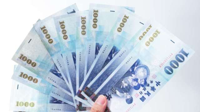 放大繳稅小確幸！土銀JCB聯手台灣Pay 繳稅最高回饋3000元。（圖：shutterstock）