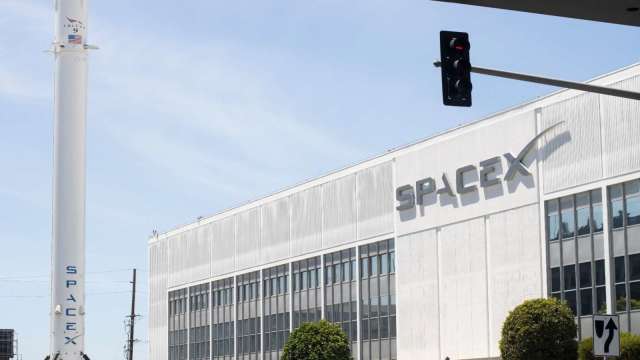 IPO前關鍵測試！SpaceX星艦成功進入太空 首度部署星鏈模型 (圖:Shutterstock)