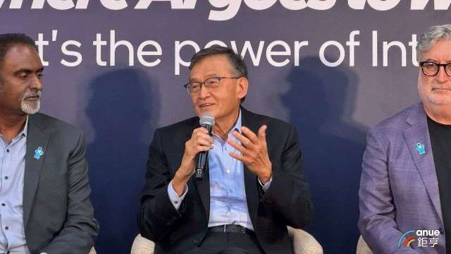 cover image of news article