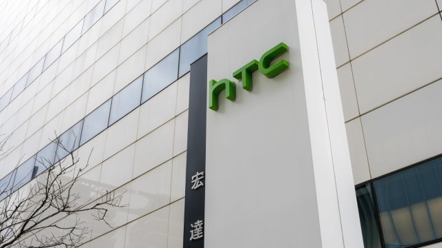 宏達電5月營收1.7億元月增12% 持續推進XR技術應用。(圖：shutterstock)