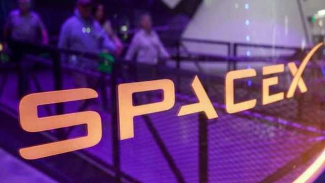 搶不到SpaceX IPO也要上車!亞洲散戶繞道卡位 瘋買供應鏈股與太空ETF (圖:Shutterstock)