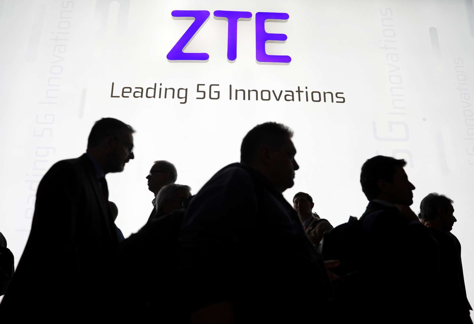 美國FCC近期擴大中國電信與監控設備進口禁令，中興通訊等企業產品再度成為監管焦點。Reuters/TPG