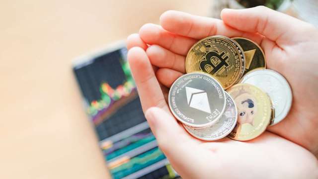 比特幣觸及21個月低點 市場正尋求底部(圖:shutterstock)