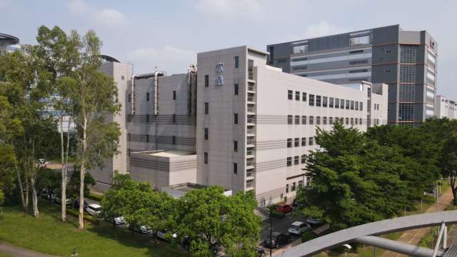 cover image of news article