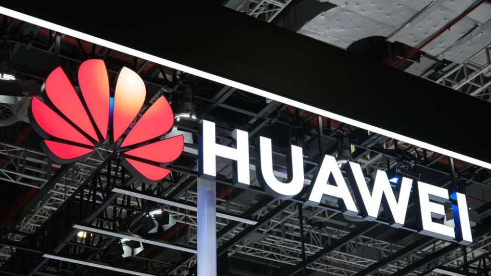 華為が「爆改」5ナノチップ、EUV不要で1.4ナノ級性能を実現
