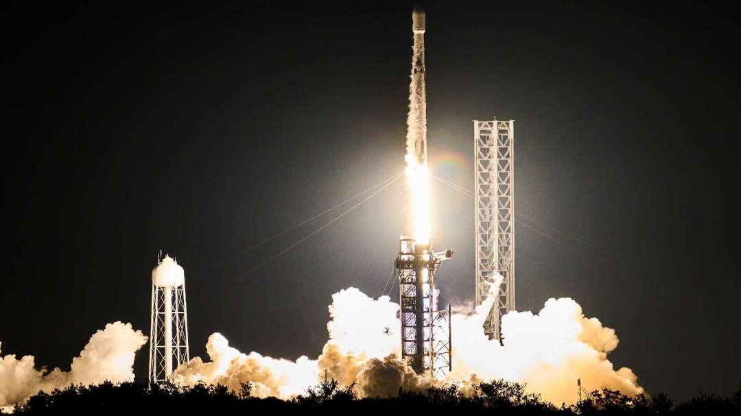 SpaceX Shares Fall Below IPO Price for Two Consecutive Days After Nasdaq 100 Inclusion