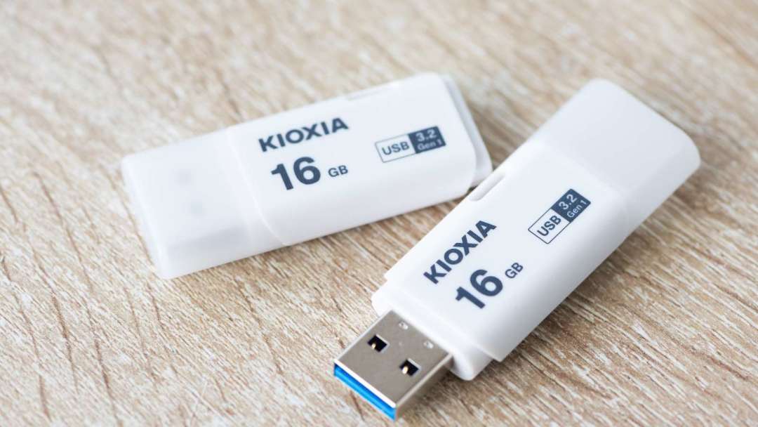 What If They Hadn't Sold the Memory Business? Toshiba's $50 Trillion Strategic Misstep