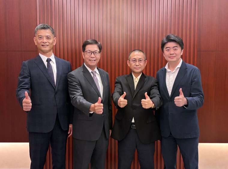 圖說：凱基證券輔導之智慧車聯網與車用無線通訊解決方案供應商安富科技，將於7月22日登錄興櫃。（左起）凱基證券資本市場部主管陳權澤、董事長許道義、安富科技董事長蔡高忠、總經理王金翔。