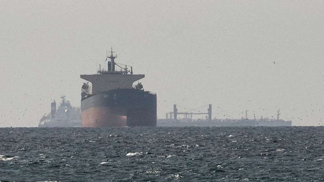 ホルムズ海峡で2隻のタンカーが爆発し動力を喪失！ イランが警告：石油・天然ガス輸送は「安全ではない」