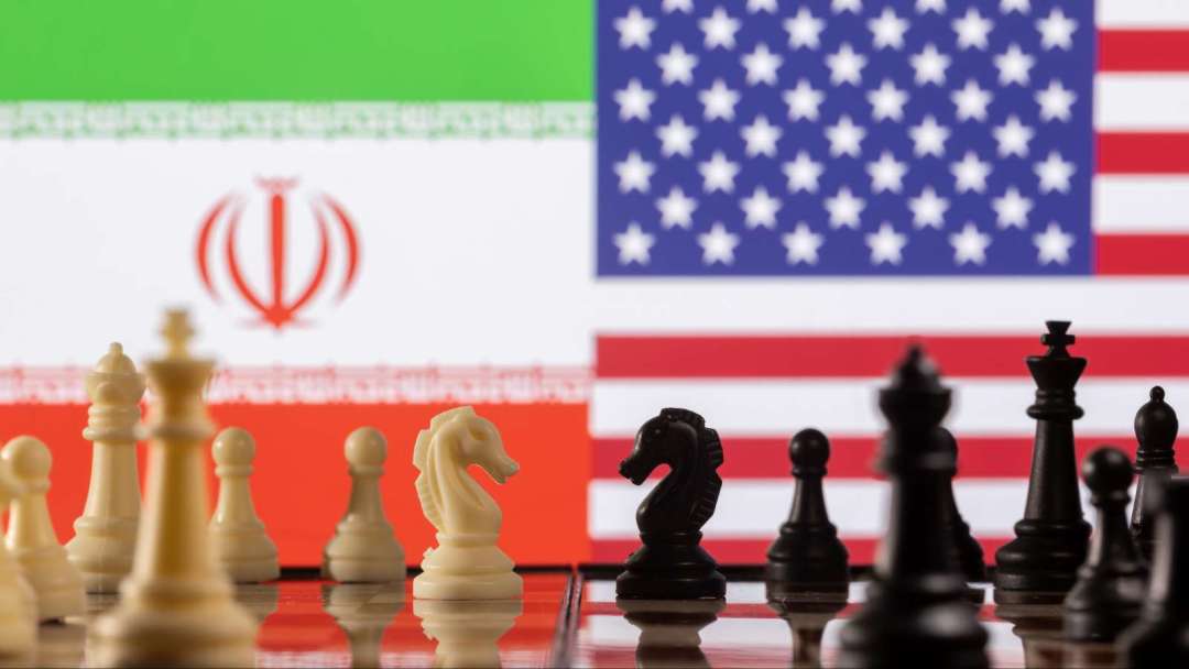 米伊談判暫時沒戲！トランプ発言で攻撃継続、原油価格が90ドル突破