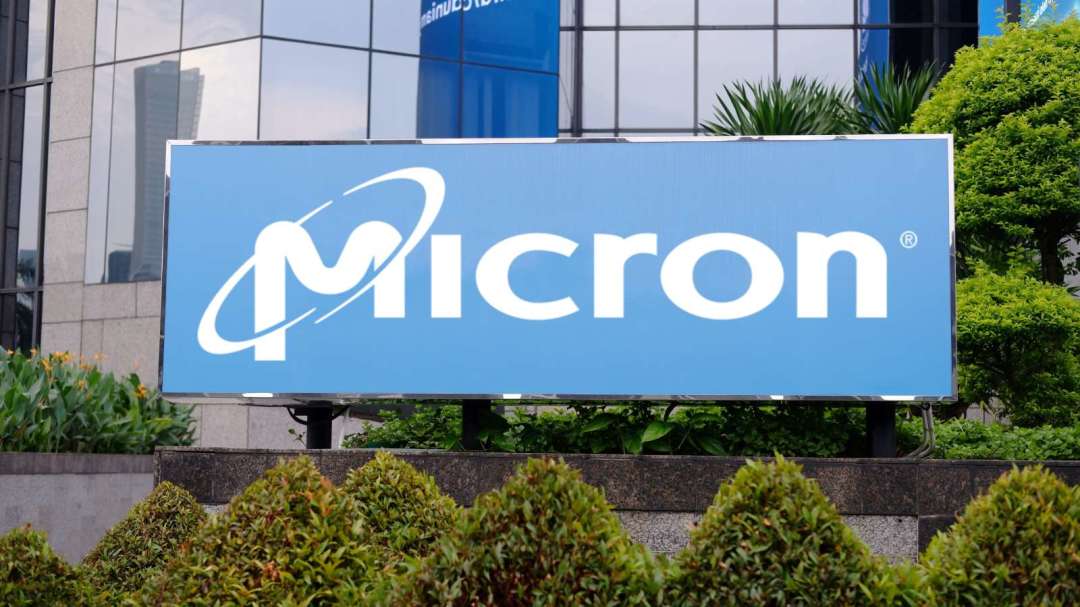 マイクロンが逆風で3％超上昇 マスクCEOが多量のメモリ供給に感謝
