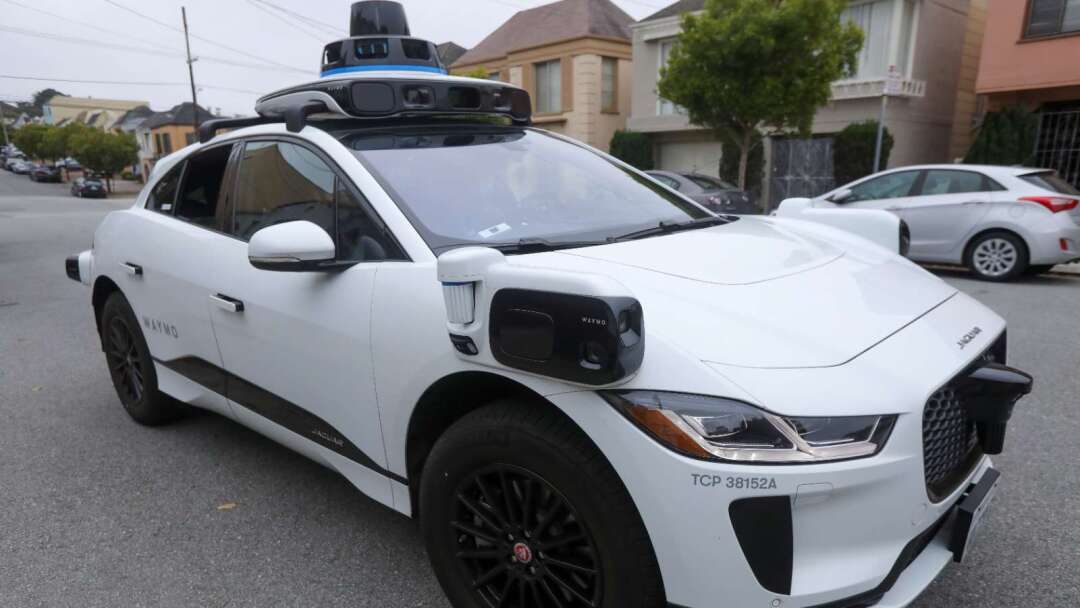 自動運転タクシー事業におけるWaymoとUberの提携終了の可能性
