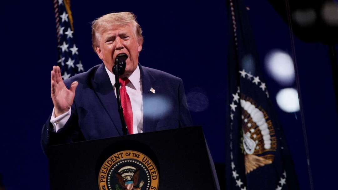 トランプ大統領：米軍は「準備万端」、イランへの空襲をいつでも実行可能に