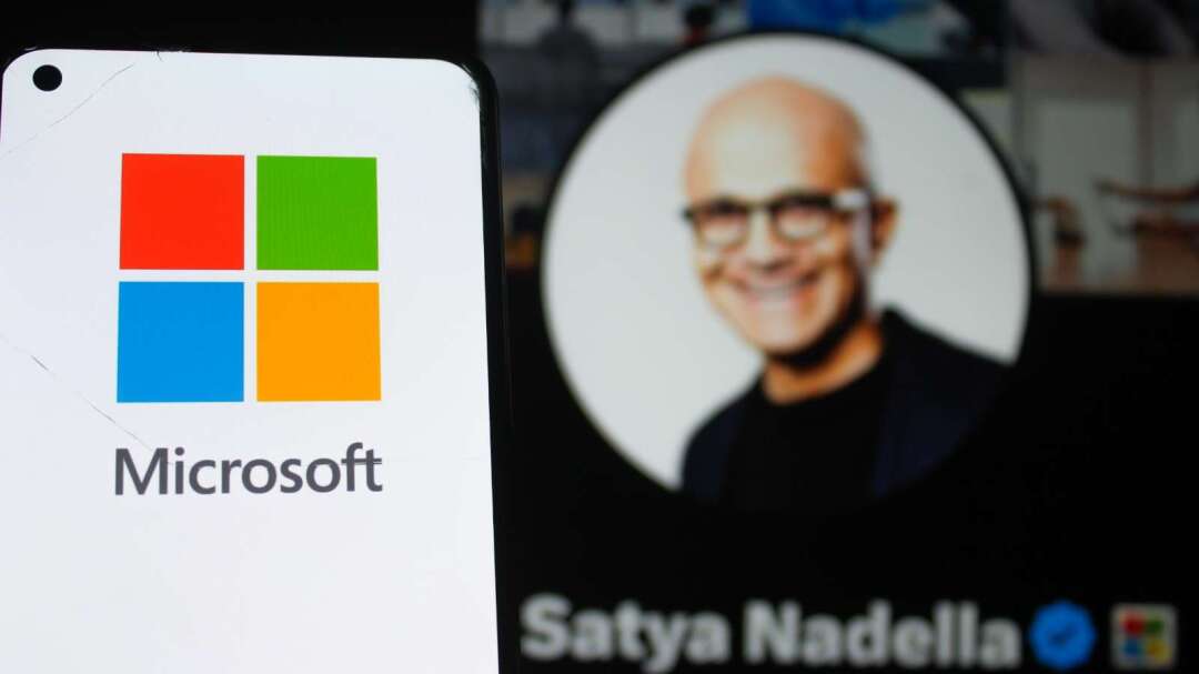 押宝OpenAI却暗挺自家Azure？ナデラ：過度に単一AIベンダーに依存する企業は競争力を失う