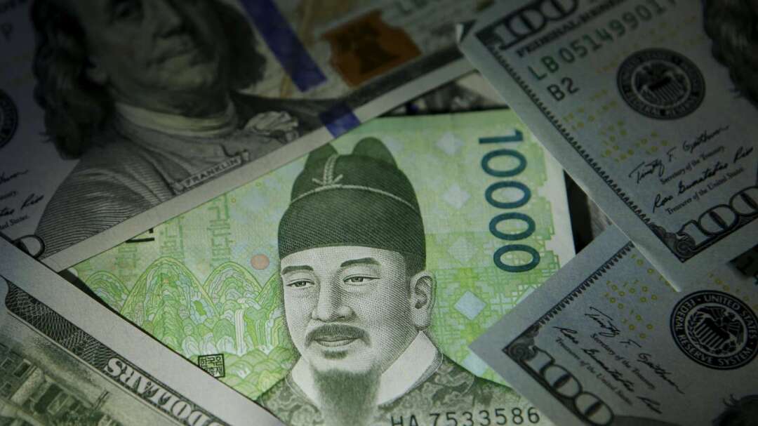 自高点挫逾43%！KOSPI連兩天崩盤熔斷後 南韓宣布限制散戶參與槓桿ETF等穩市措施
