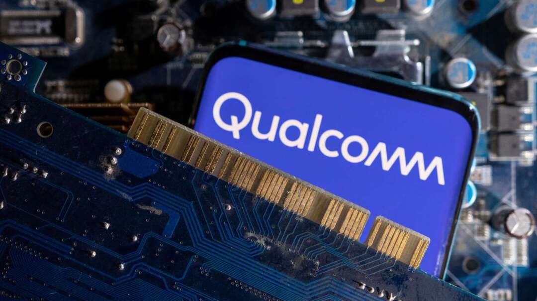 Apple Accelerates 'De-Quectel'! iPhone Chip Market Share Plummets, Qualcomm Pre-Market Slumps 5%