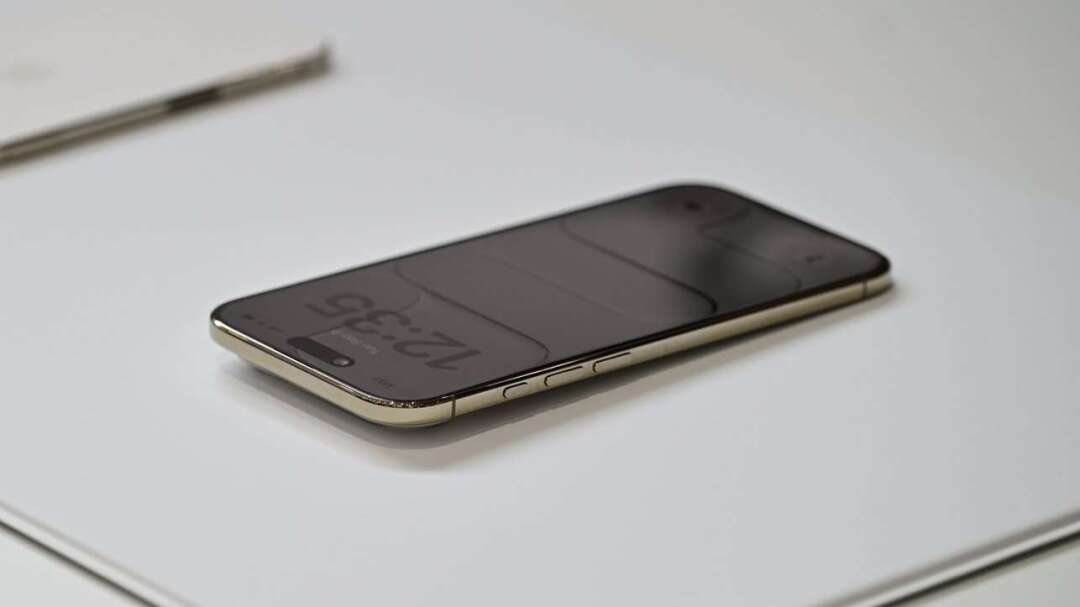 iPhone 20週年大改版！ガラス超薄ボディで放熱性能も強化