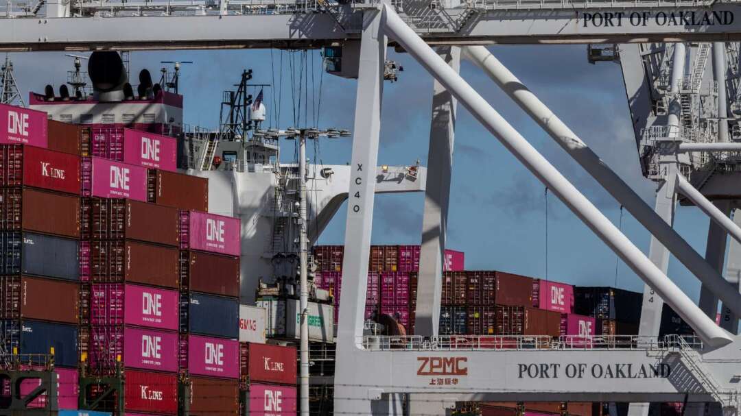 アメリカ6月貿易赤字、733億ドルに縮小　輸入が今年初め以来初めて減少