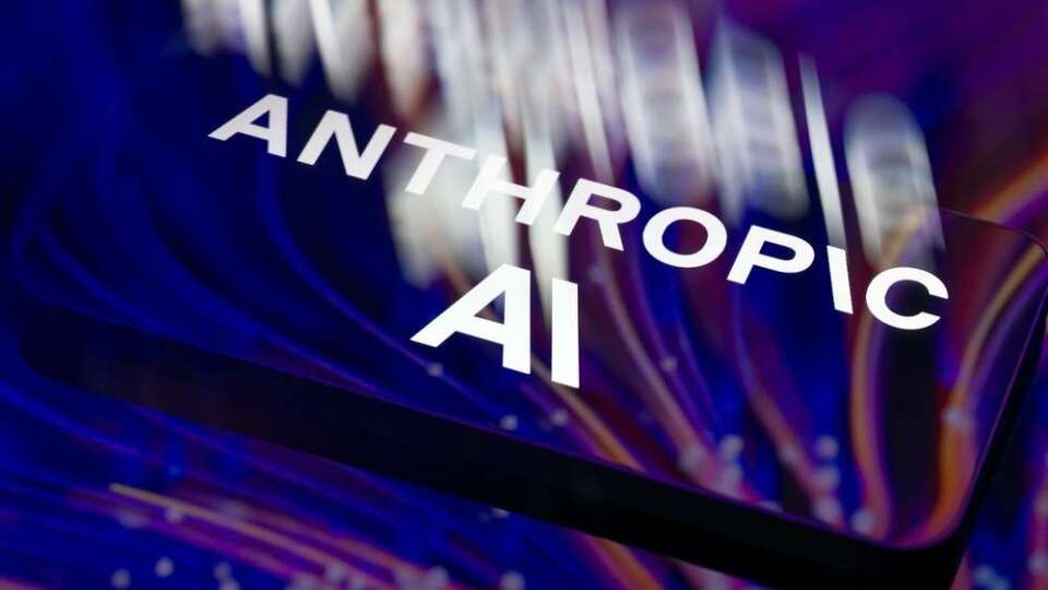Anthropic再掀AI融資狂潮 黒石擬募360億ドル助搶谷歌晶片
