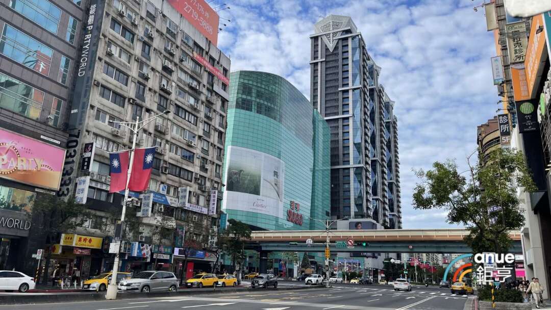 <Property> Taiwan's Stock Market Heats Up, But Luxury Housing Transactions Cool Down – Waterfront Mansion 'Karuisawa' Sees Declining Unit Prices