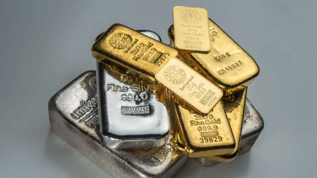 黃金白銀雙雙強漲 受荷姆茲海峽重開消息提振(圖:shutterstock)