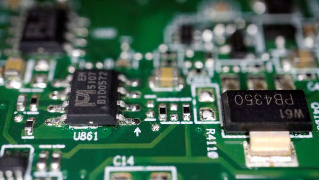 Profits Don't Matter? SanDisk, Western Digital Post Strong Earnings but Shares Plunge Pre-Market