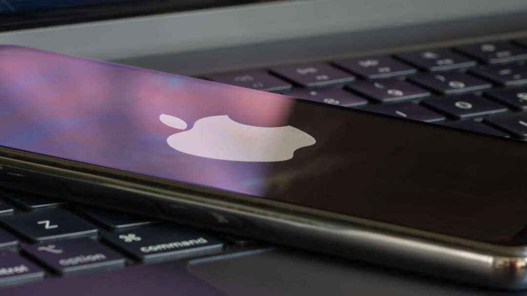 iPhone Ultraの配色が判明！初の折りたたみiPhoneは「2色展開」、カメラ設計もリーク