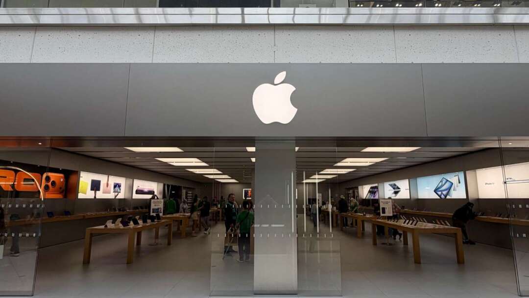 如期推出！アップル、新ガラス設計iPhone計画を維持 2027年20周年当日に初公開予定