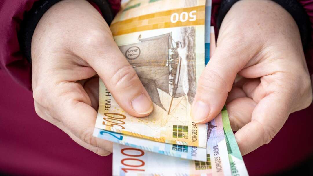 ノルウェー中銀、金利4.25％で据え置き　通膨リスクと地政学的リスクが政策見通しを曇らす