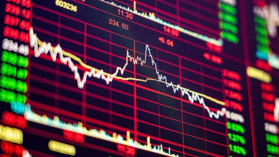 AI Stocks Drive Performance: Unified FANG+ ETF Leads Market with 7.36% Gain in H2