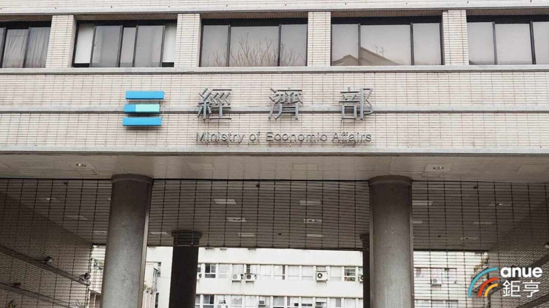 陸製張雪機車拆解輸台遭查獲　創辦人放話「查一輛送一輛」 經濟部發表四點聲明強硬反擊