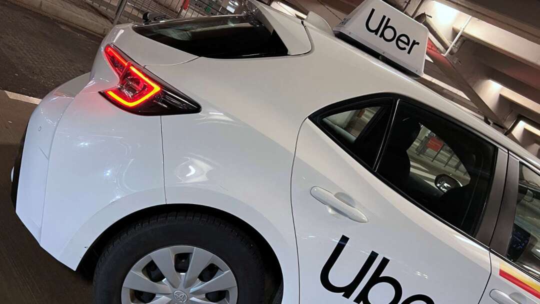 演算法停權惹禍！荷蘭認定Uber侵犯駕駛權益 重罰9.66億美元