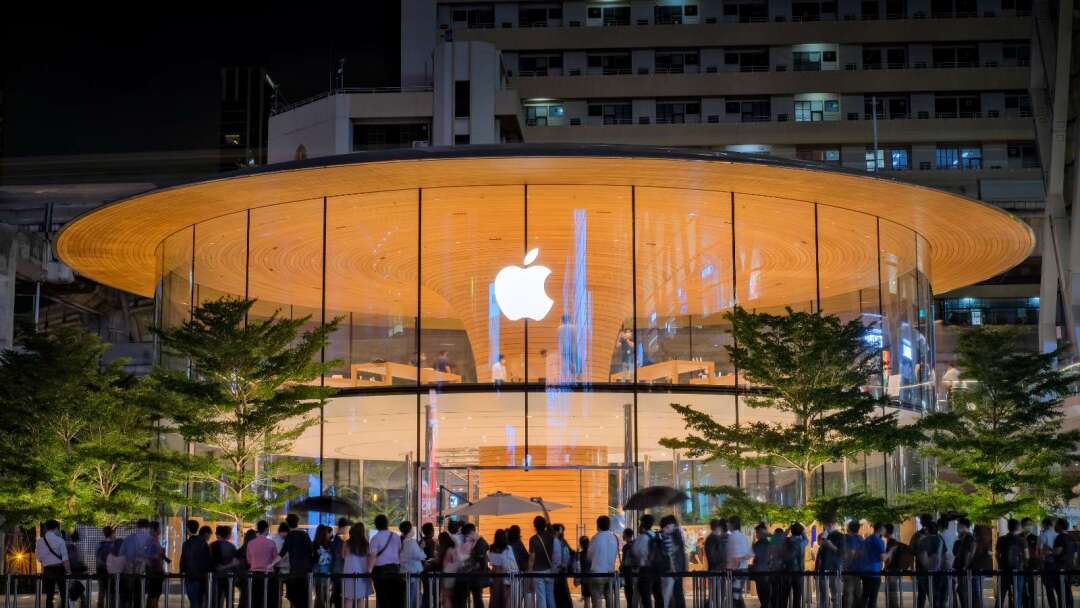 世界四大スマホメーカーが折りたたみ端末市場に集中投資