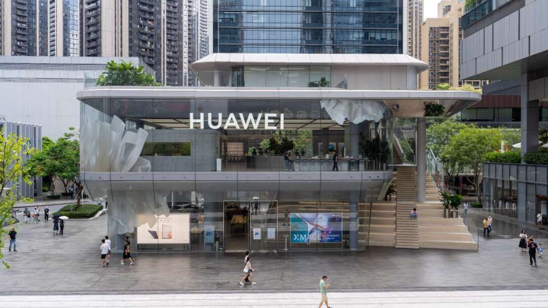 華為三折疊新機開售 各版本均已斷貨