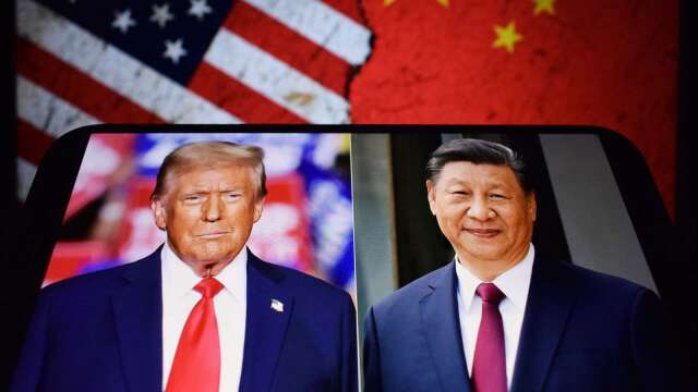 川普罕见亲往机场迎接习近平！预告将达成多项协议 白宫国宴广邀黄仁勋与库克