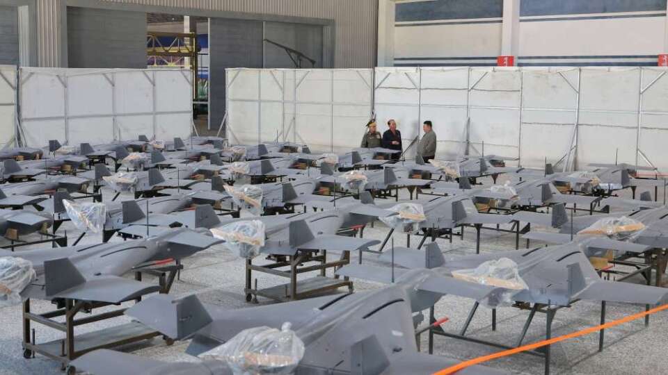 北韓攻擊無人機生產工廠內部畫面首次公開 產品擺滿整個車間