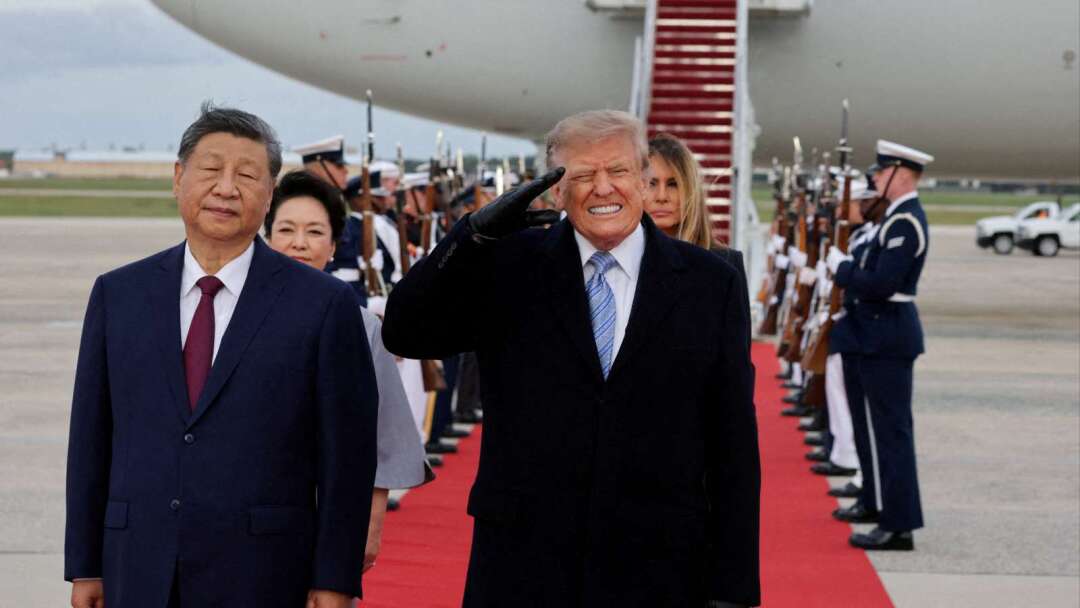 Trump Personally Welcomes Xi Jinping at Airport in Rare High-Level Reception