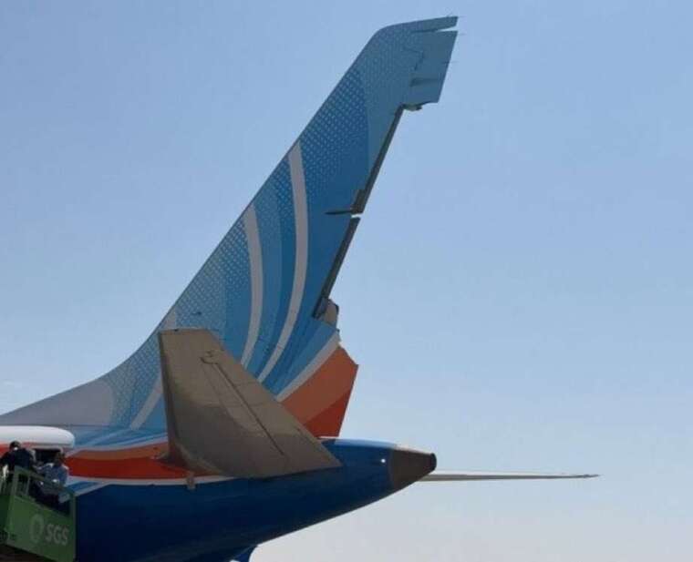 杜拜航空機尾垂直尾翼的方向舵(Rudder)出現嚴重損毀&nbsp;(圖：zerohedge )